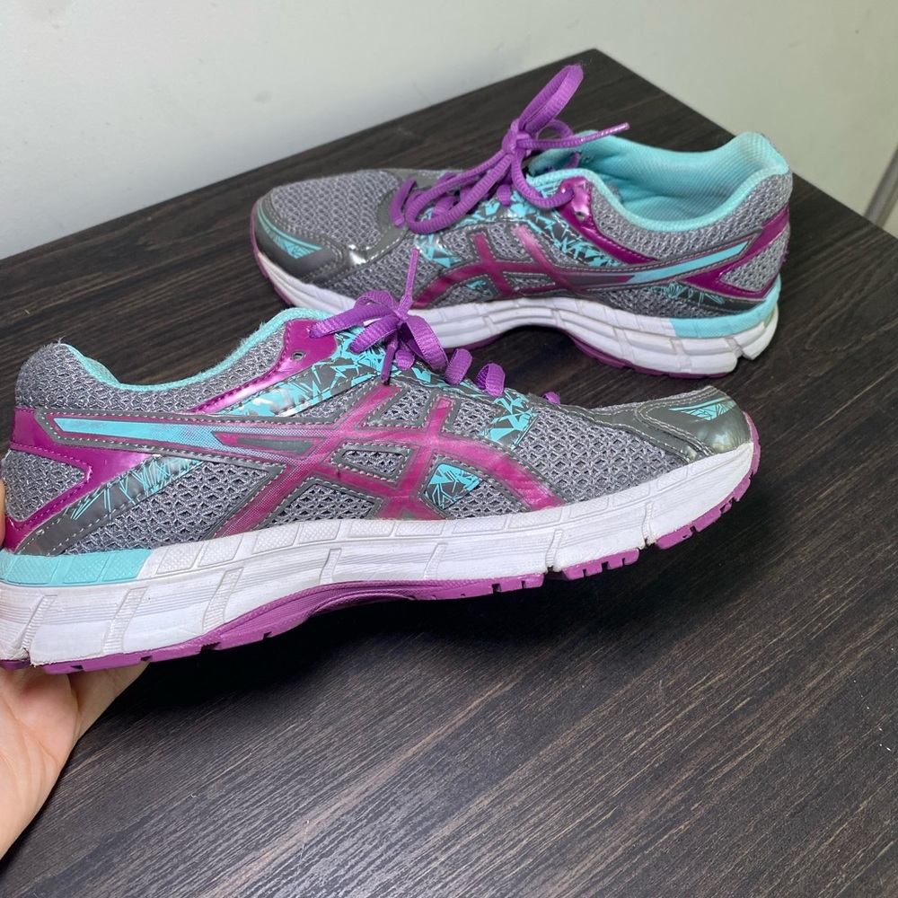 ASICS Women's Gray and Teal Athletic Shoes